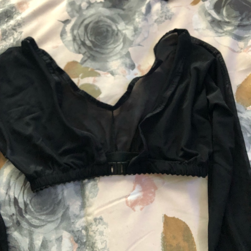 Blouse - Picture 2 of 6